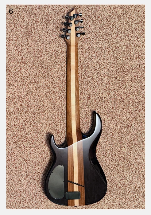 Kiesel DCM8 Multiscale 8 String