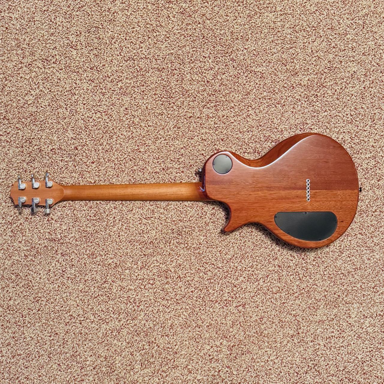 Kiesel California Single Carved Top